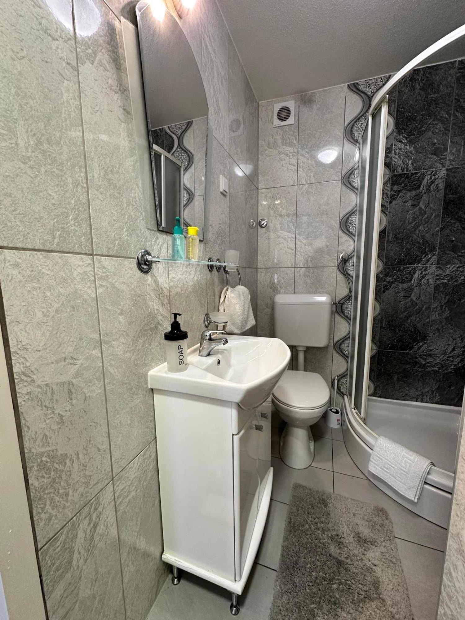 Apheartments Apartment Sarajevo Bagian luar foto